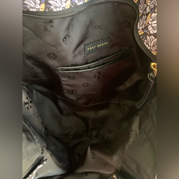 TORY BURCH NYLON TOTE (EUC) - Picture 4 of 8